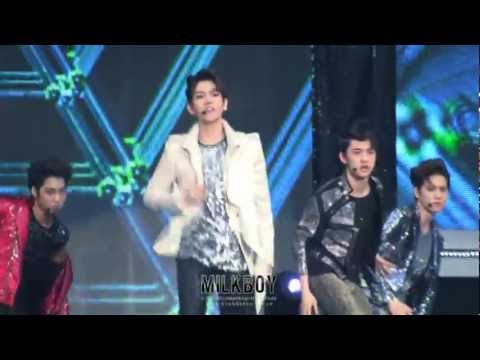 [Fancam] 120512 Dream concert - MAMA (exo-k baekhyun full ver.)