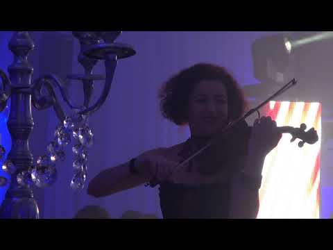 Lucia - Spectacle de violon qui décoiffe