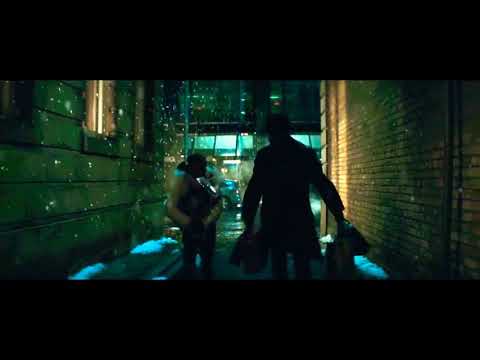 Batman Kisses Harley Quinn