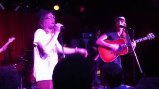 Tingsek & Allen Stone - Six Years (live in Cleveland)