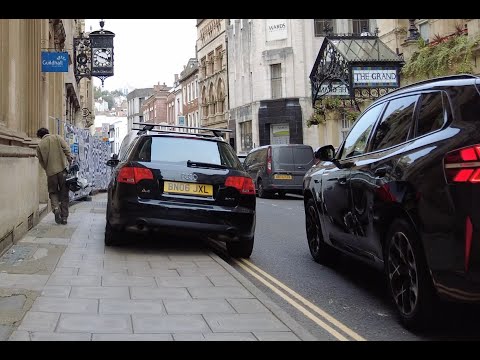 Busy Broad St ! Bristol walk 30th September am   4K
