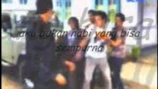Download lagu pesantren rock n roll (scene wahyu & nada) mp3
