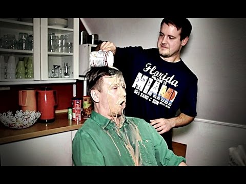 MOBBING im BÜRO - Mit KAFFEE übergossen!