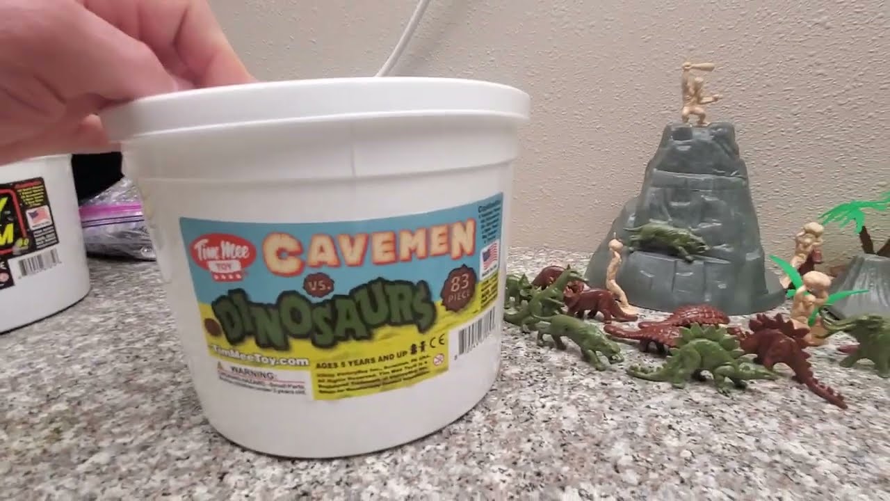 CAVEMEN VS DINOSUARS TOY REVIEW from Tim Mee toys!!