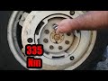 YATO Akumuliatorinis bešepetėlinis smūginis veržliasūkis YT-82806, Li-ion, 18V, 1x3.0 Ah, 700Nm, 1/2"