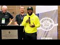 FLOYD MAYWEATHER SENDS STRONG MESSAGE TO JUDGES SCREWING FIGHTERS "TREAT FIGHTERS FAIR!"