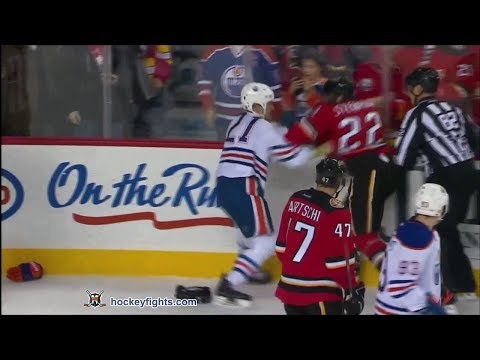 Andrew Ference vs Lee Stempniak Nov 16, 2013