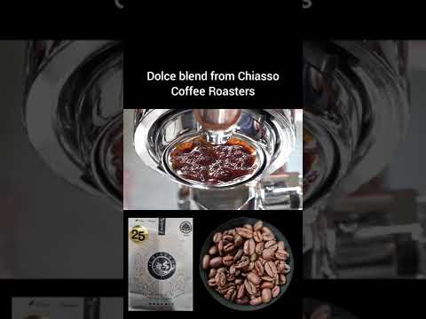 Daily Espresso Extraction Closeup | Bottomless Portafilter | Lelit Bianca