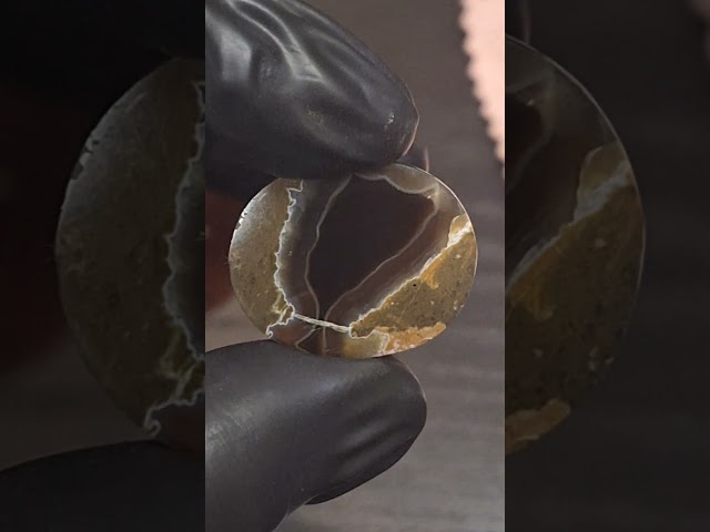 حجر عقيق خرائطي تمري طبيعي