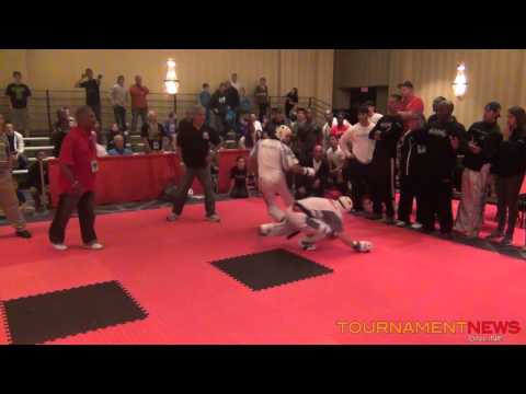 Robbie Lavoie vs Zsolt Moradi at Diamond Nationals 2013