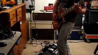 Video thumbnail for Vox AC-30 HH, Les Paul, Strato and Weber attenuator by BetoRich7
