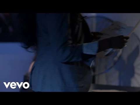 Jazmine - She Can Ask Me ft. Zonnique