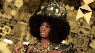 Video zu 'All The Stars' ansehen