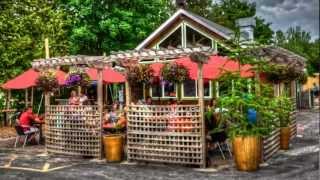 preview picture of video 'Wild Tomato Wood-Fired Pizza and Grille in Fish Creek, Door County Wisconsin'