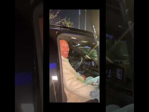 Asking NBA dad Lavar Ball for a shoutout #jessielunchbox #shorts