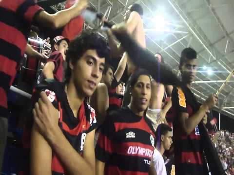 "Faço loucuras pra te ver jogar" Barra: Nação 12 &bull; Club: Flamengo