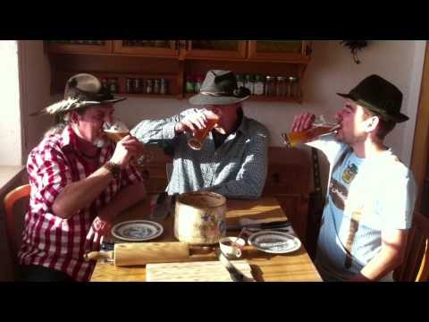 weil mir tringand gmiatlich unser bier