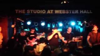 Download lagu Ignite - Sunday bloody sunday mp3