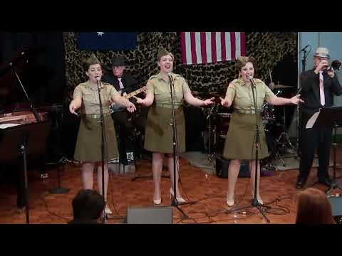 SILVER MEMORIES LIVE IN CONCERT - Andrews Sisters Tribute (Highlights)