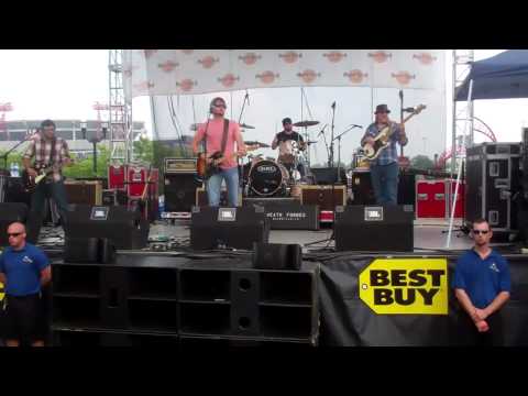 Heath Forbes "Meet Me in Memphis" CMAfest 2011 Nashville