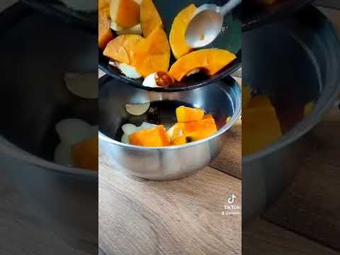 Крем супа от тиква и червени чушки. 🍲🌶️