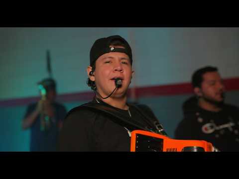 Los Nuevos Ilegales - Ahi Les Encargo (Video Musical)