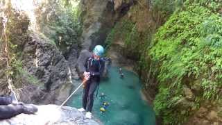 preview picture of video 'Descente du canyon de la Barbaira - Italie'