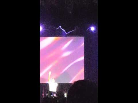 Boyz II men sydney 2015 end of the road