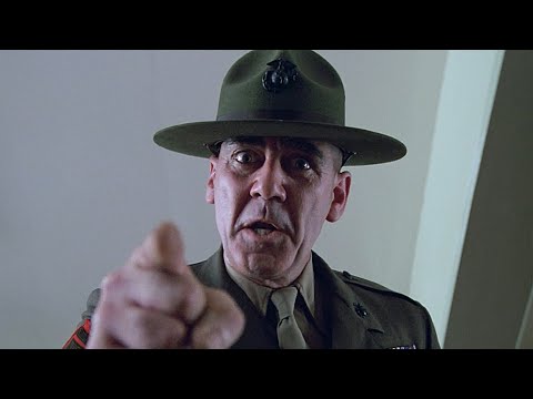 Nacido Para Matar (1987) Audio Latino - El sargento Hartman se presenta (Parte 1)