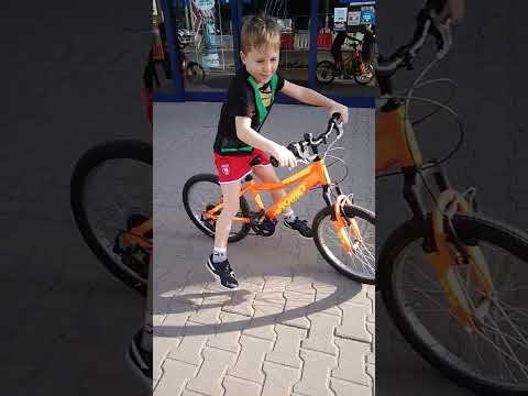 bandyci z  PIS_ dn 1 PAZ 2017 r_ ODEBRALI MI KIDS , ZAKAZ ZBLIZANIA 50 m_ MIERZENIE ODLEGLOSCI sklep