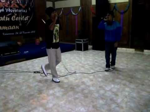 PTR ft D.R.E.W- U r what U r.3GP [LIVE]