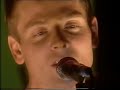 Belle and Sebastian - The Loneliness Of A Middle Distance Runner - first live TV appearance, 1999