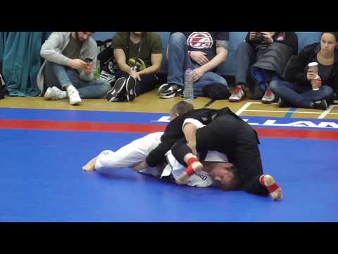 Dominic Dillon vs David Muscat - London Warriors Cup 2017 - Brown Adult - Light