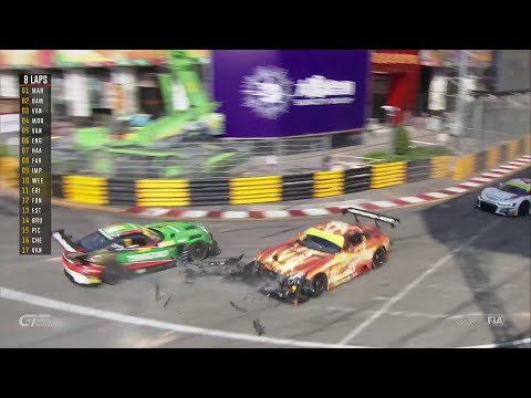 FIA GT World Cup: Engel and Mortara Collide