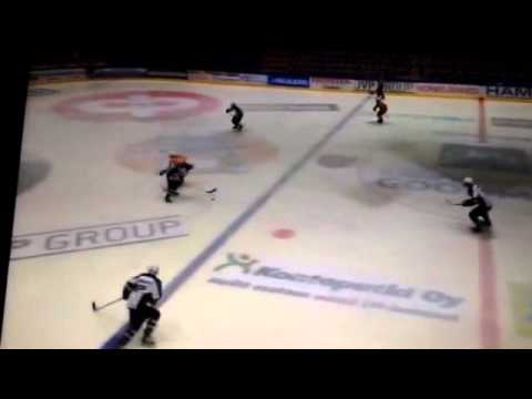 HPK-Bak 4.10.2014 - päähän kohdistunut taklaus - ei jäähyä