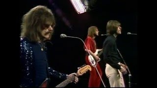 THE MOVE  GOING BACK