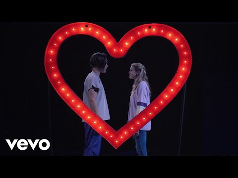 Hoy el miedo se va (De "Disney Entrelazados" I Freaky Friday: A New Musical I Disney+)