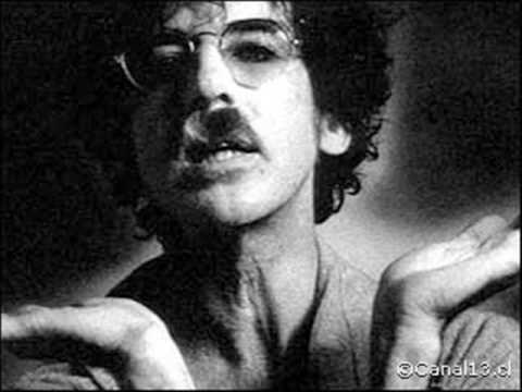 Charly García-Eiti leda-en vivo en España