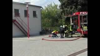 preview picture of video '25.08.2012 - 140 Jahre Freiwillige Feuerwehr Bad Liebenwerda - Vorführung Brandeinsatz'