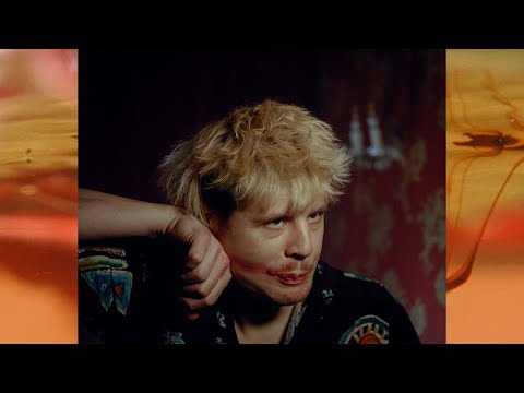 Young Meyerlack & Smog ft.Junge Römer  - Rote Lippen