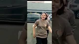 Download lagu para polwan terlihat semangat latihan goyang kaka main salah #short #polisi mp3 Download lagu para polwan terlihat semangat latihan goyang kaka main salah #short #polisi mp3