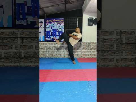 Dominant Tony Jaa Front Kick Power | Master High Range Protection ⚡ #TonyJaa #FrontKick #shorts