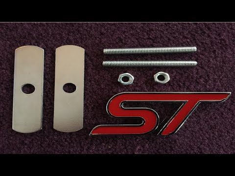 Ford Focus ST Mk2 Front Bumper Badge Assemble