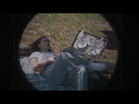 mxmtoon - first (audio)