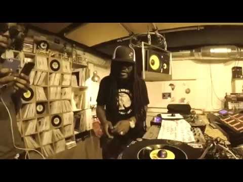 Jah Bami - New Day in studio with Dreadlocksless Sound