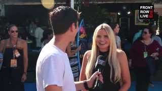 Selena Gomez &amp; Cody Simpson wrote Alli Simpsons new single &quot;Roll &#39;Em Up&quot; (TEEN CHOICE AWARDS 2015)