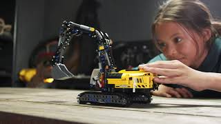 LEGO® Technic™ 42121 Těžkotonážní bagr