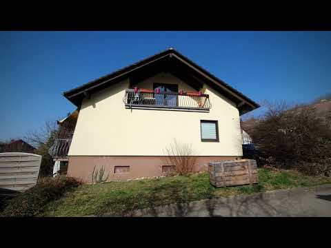 Großes Einfamilienhaus mit Grundstück und Potenzial in Schliengen – Liel