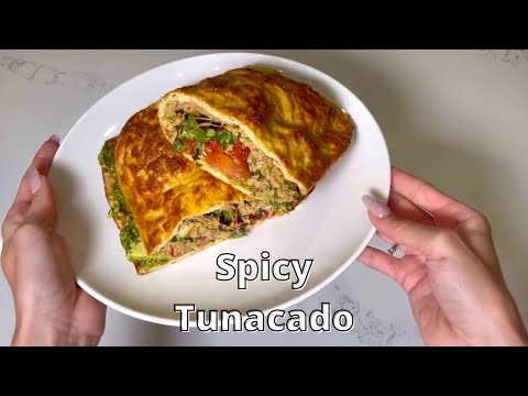 Spicy Tunacado with a high protein flatbread