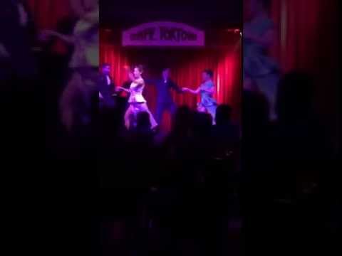 "Milongueando en el 40"  show tortoni